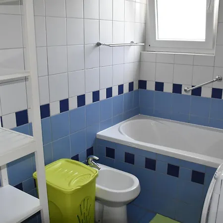 Apartman Tina *
